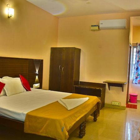 Jains Royal Palace Resorts Yelagiri Luaran gambar