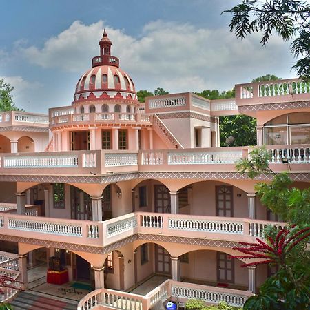 Jains Royal Palace Resorts Yelagiri Luaran gambar
