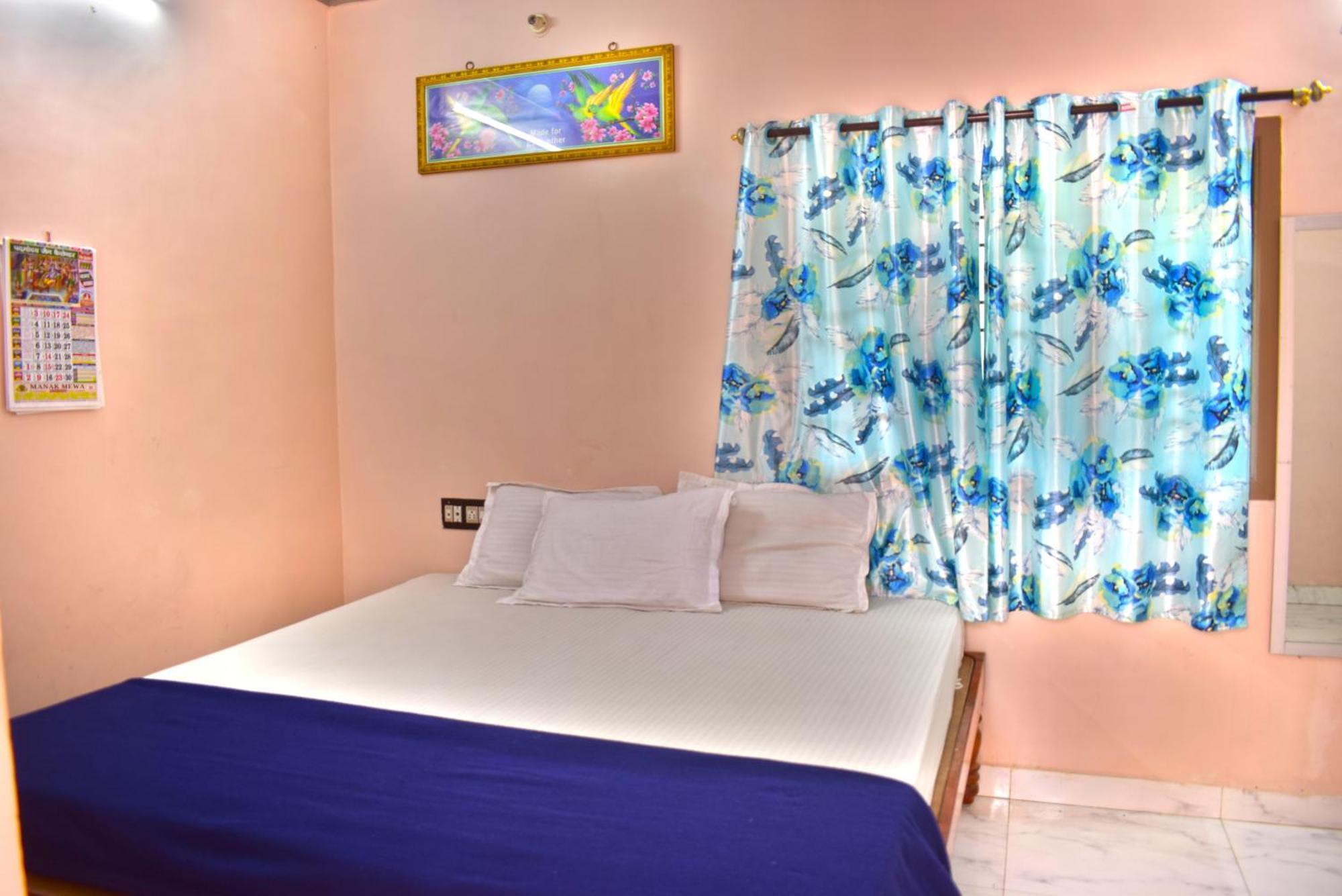 Jains Royal Palace Resorts Yelagiri Luaran gambar